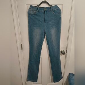 Stylish Blue Skinny Jeans for Women